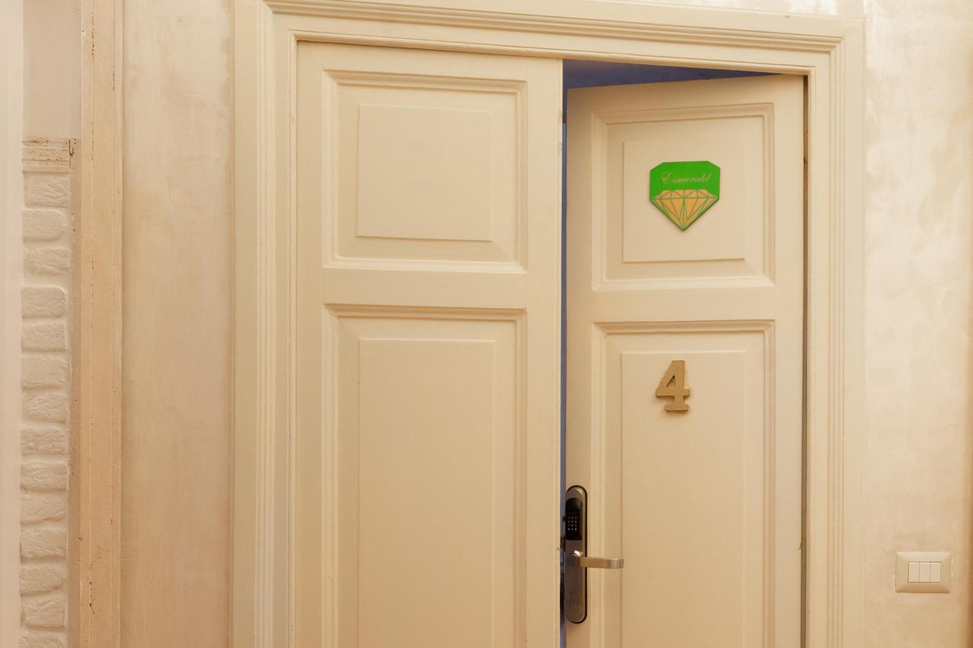 Bed and Breakfast Domus Premuda Рим Екстер'єр фото